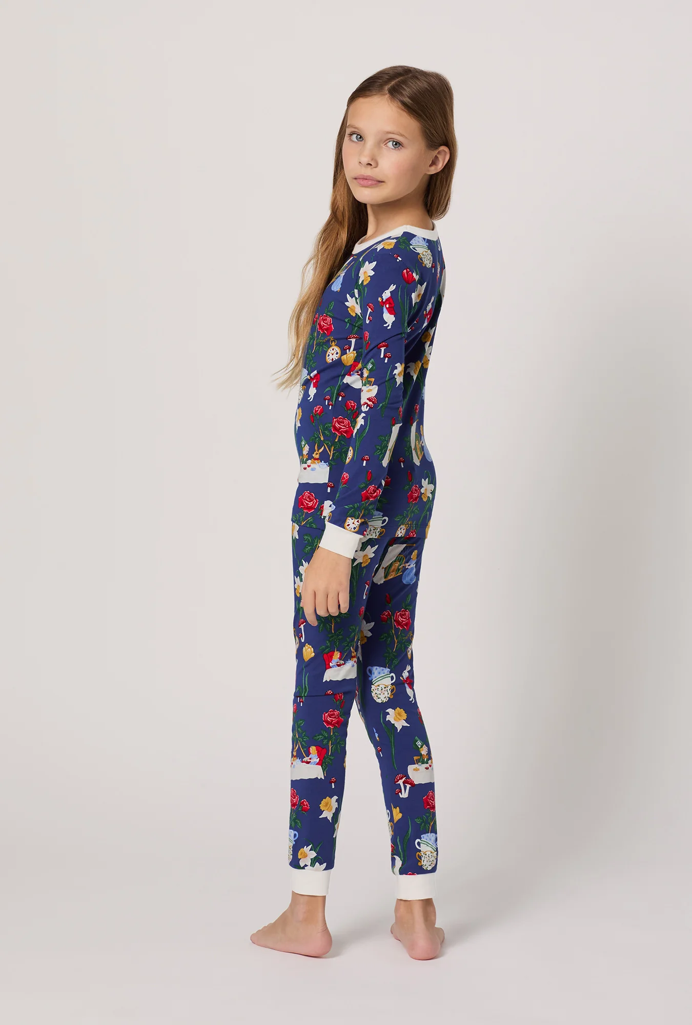 Alice's Adventures Long Sleeve Stretch Jersey Kids Pj Set - Image 3