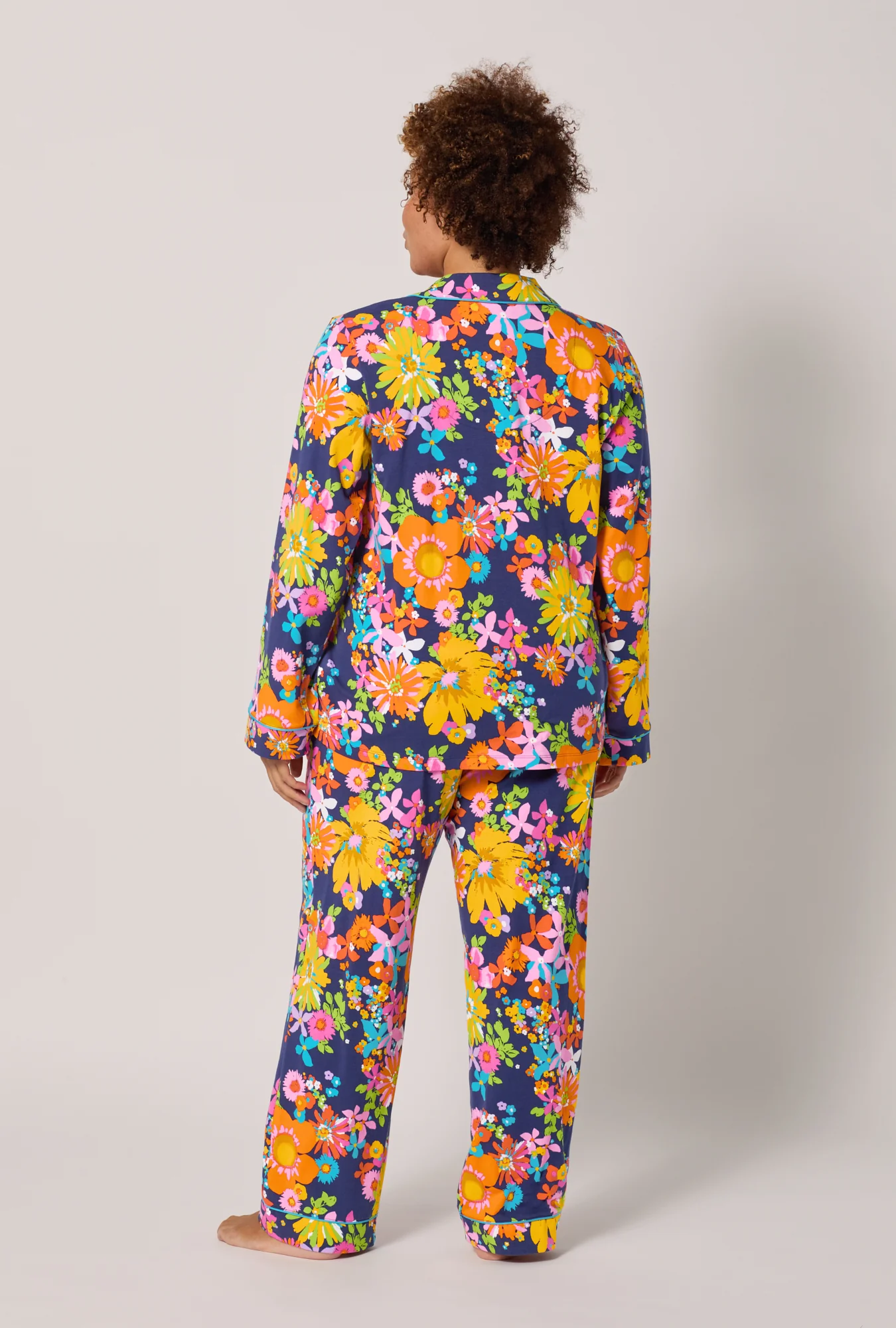 BedHead x Trina Turk Bay Street Bloom Long Sleeve Classic Stretch Jersey Pj Set - Image 5