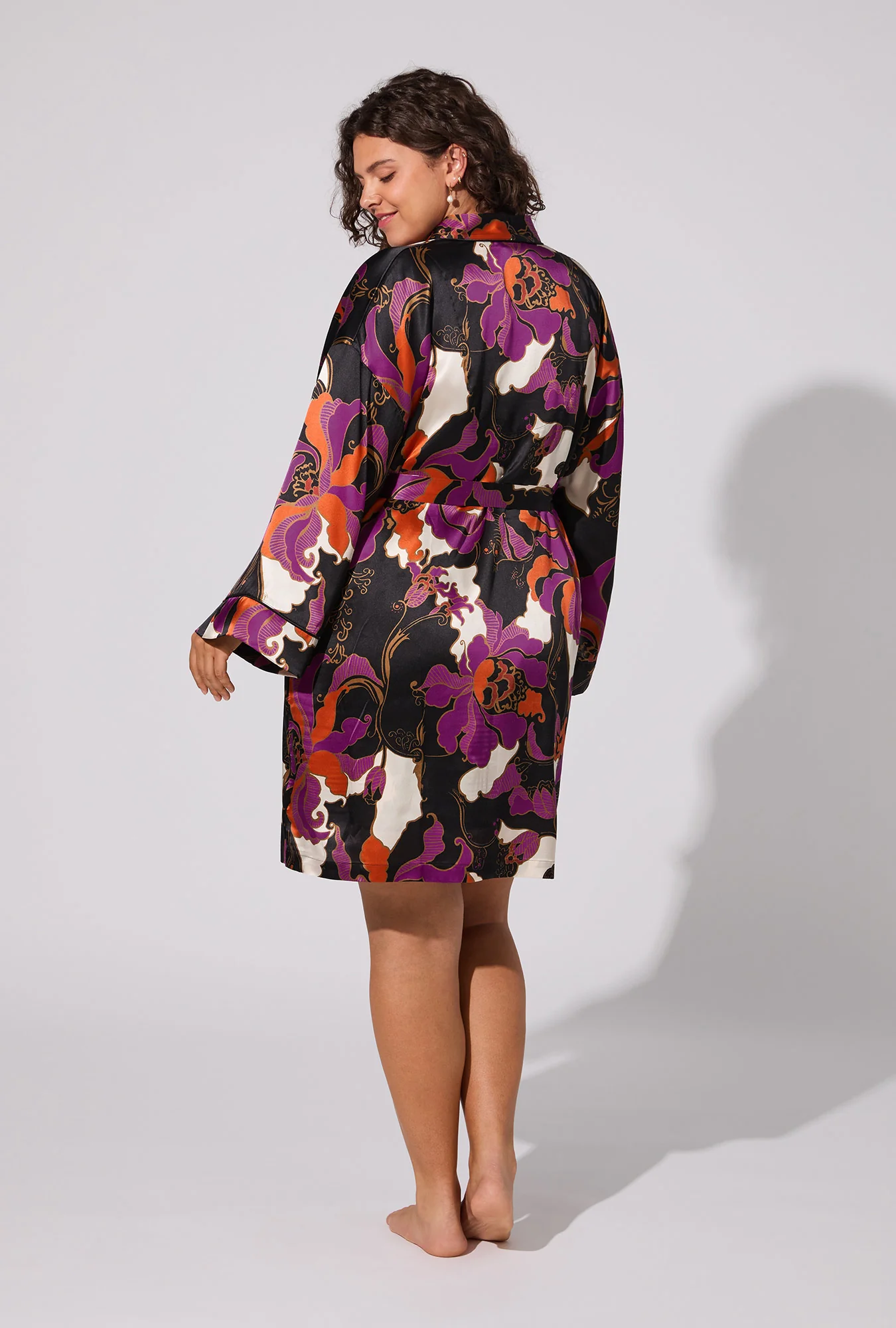 BedHead X Trina Turk Fall Floral Banded Collar Washable Silk Robe - Image 7