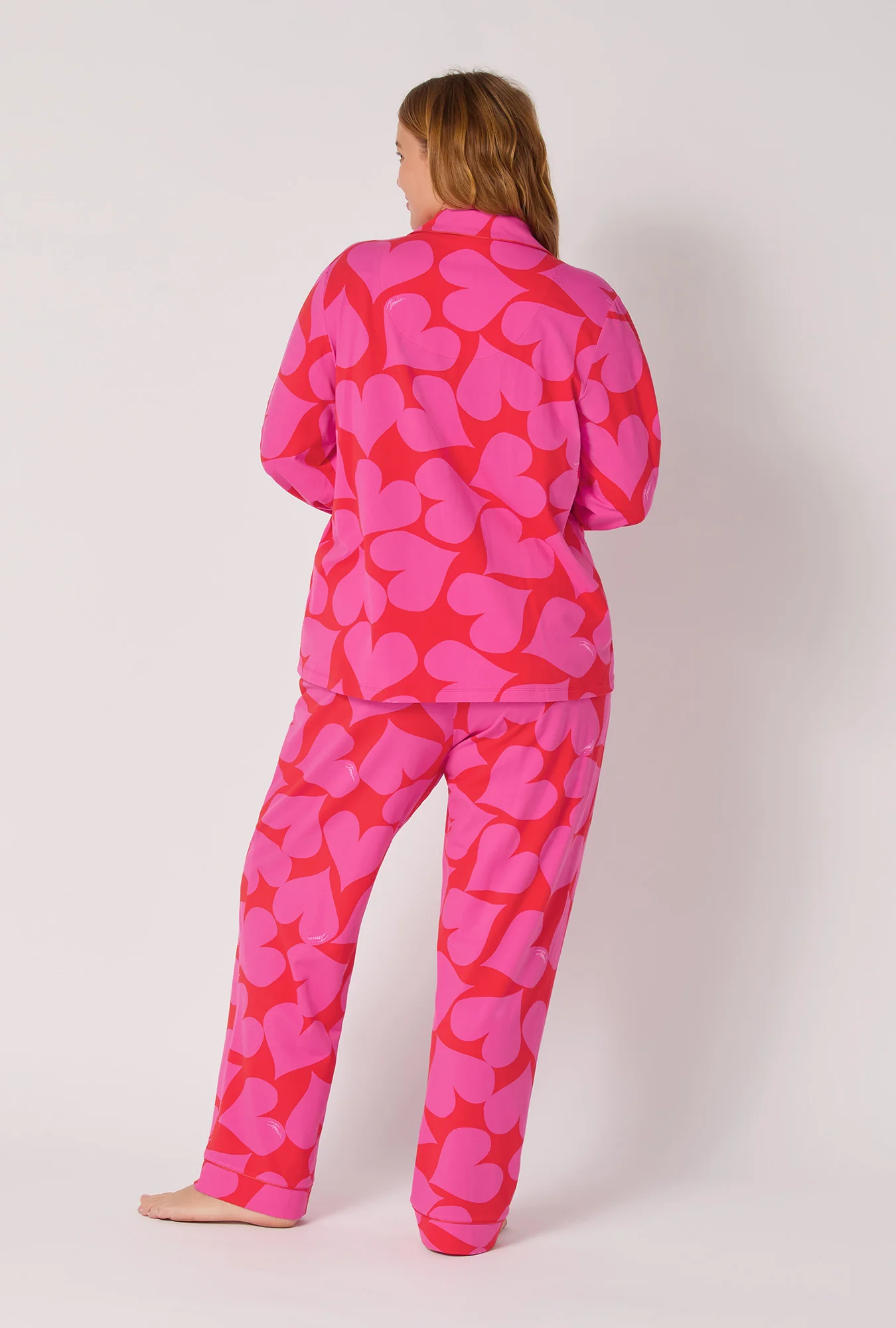 BedHead x Trina Turk Hearts Long Sleeve Classic Stretch Jersey Pj Set - Image 6