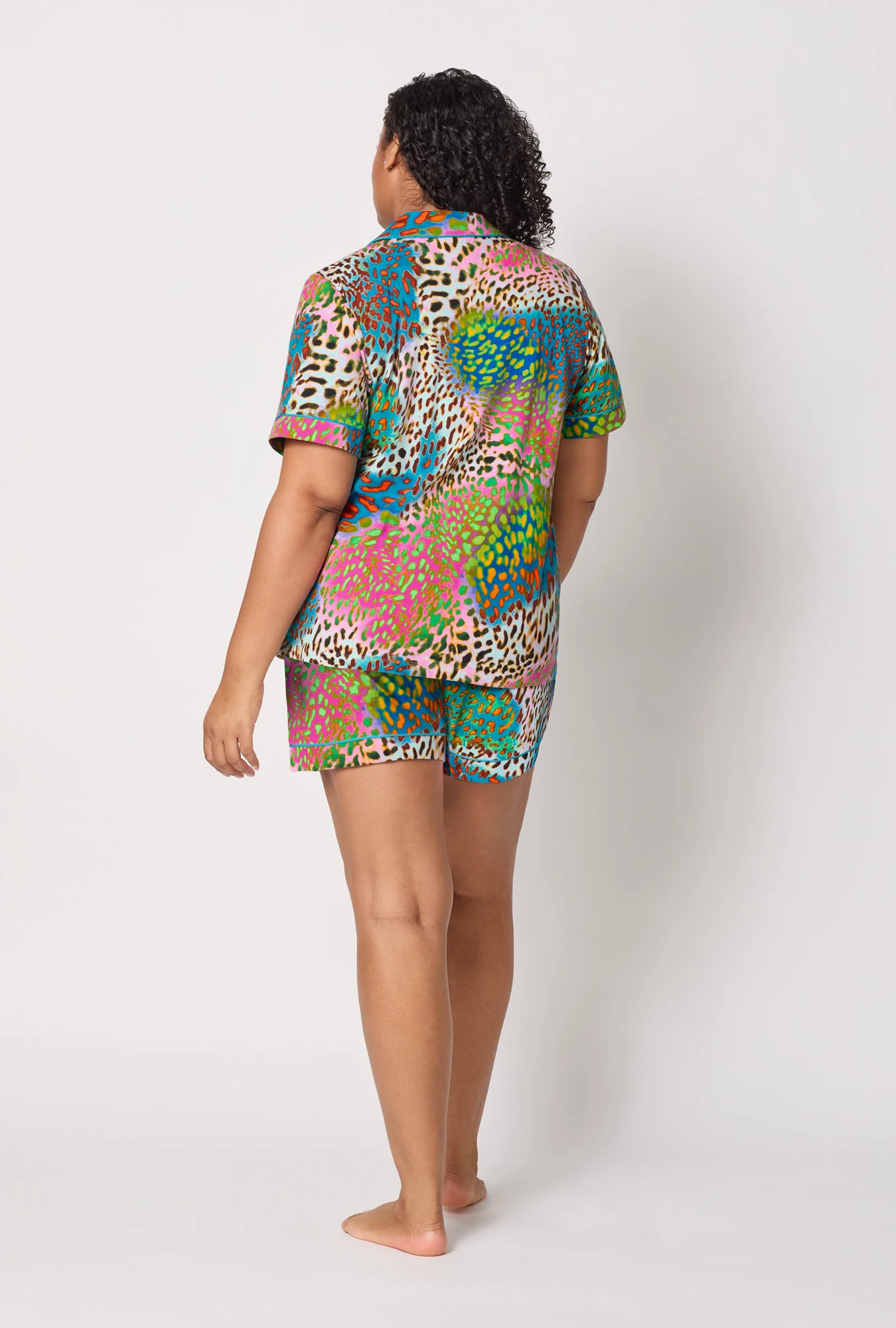 BedHead x Trina Turk Spray Leopard Short Sleeve Classic Shorty Stretch Jersey Pj Set - Image 6