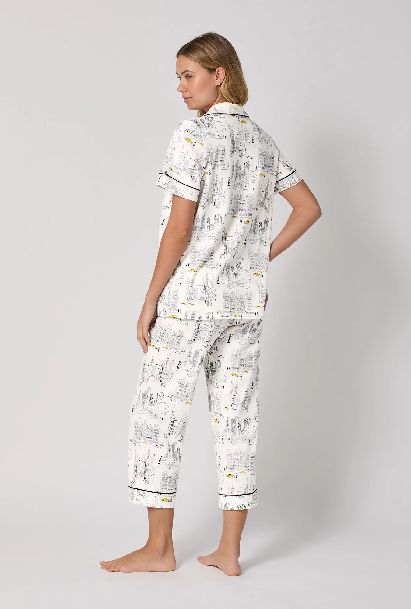 City That Never Sleeps Short Sleeve Classic Stretch Jersey Cropped PJ Set - Image 4