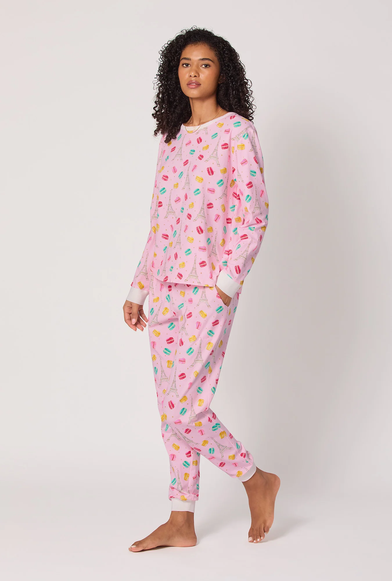 Eiffel For You Long Sleeve Pullover Crew And Jogger Stretch Jersey Pj Set - Image 2