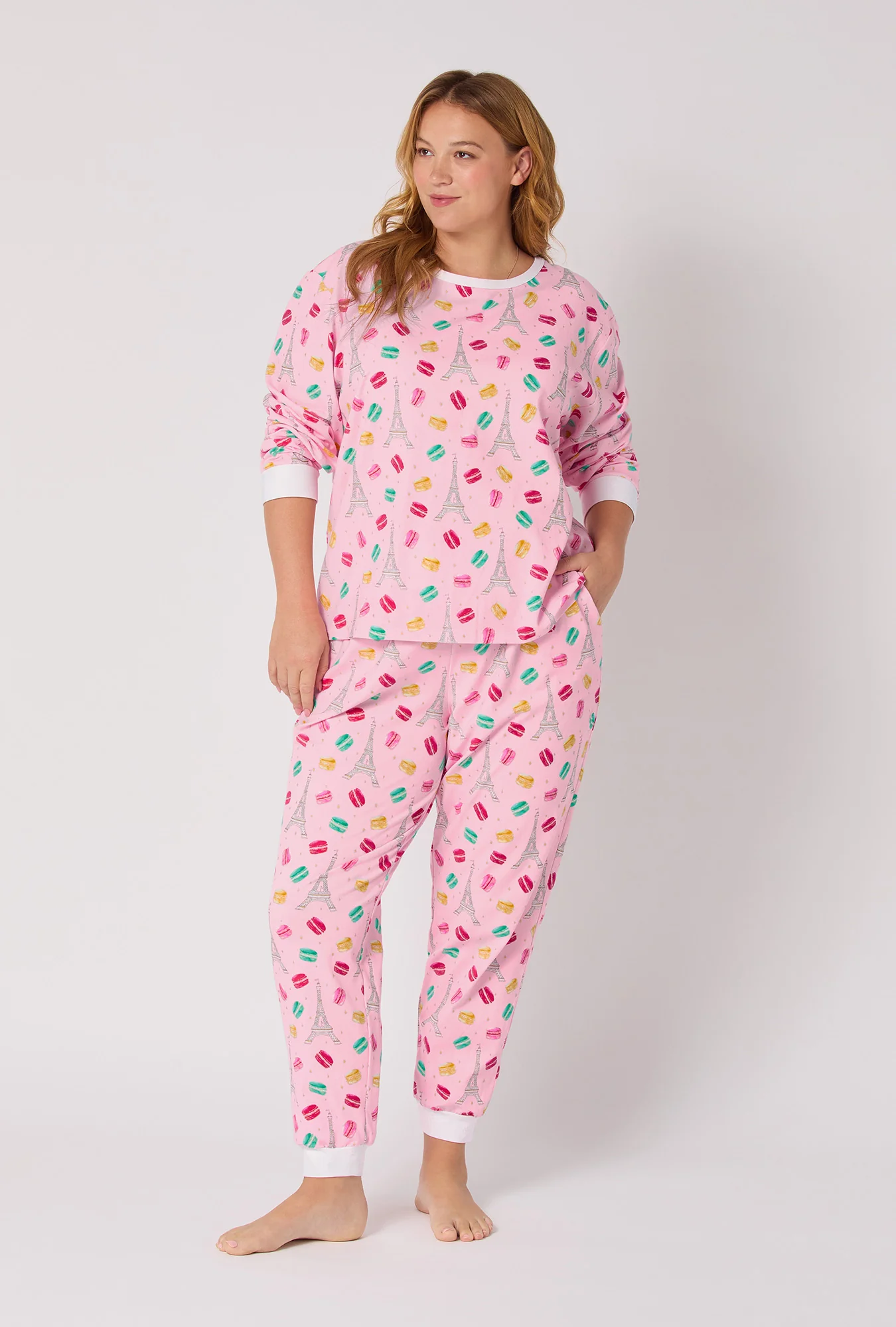 Eiffel For You Long Sleeve Pullover Crew And Jogger Stretch Jersey Pj Set - Image 5