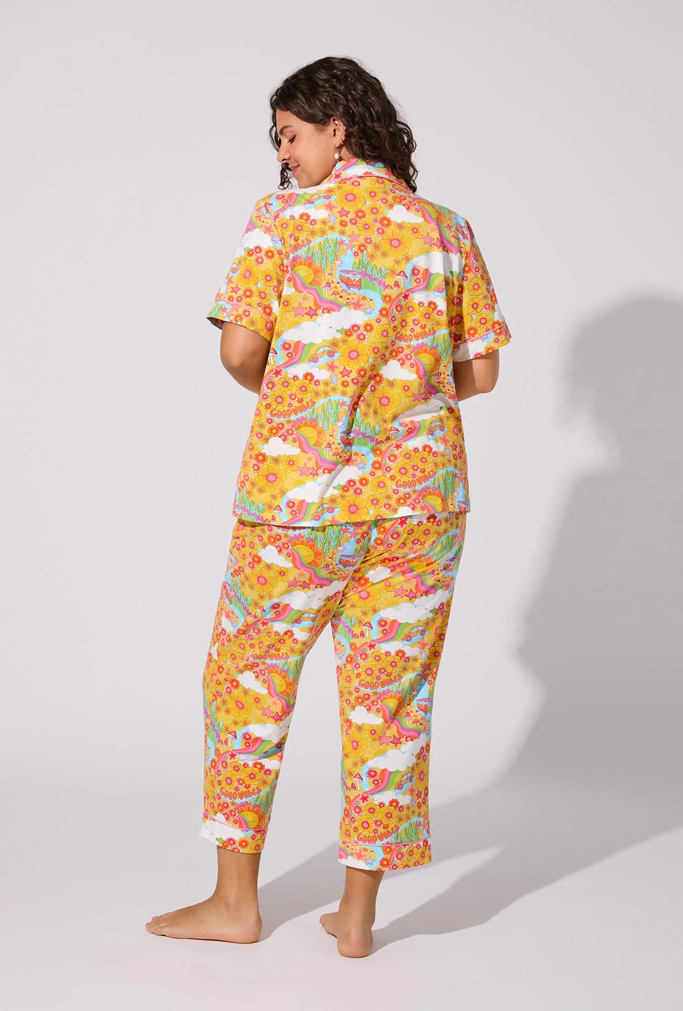 Good Vibes Short Sleeve Classic Stretch Jersey Cropped PJ Set - Image 6